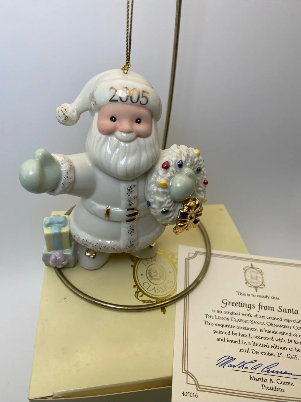 Lenox White Santa 2005 Ornament with Wreath and Pastel Gifts